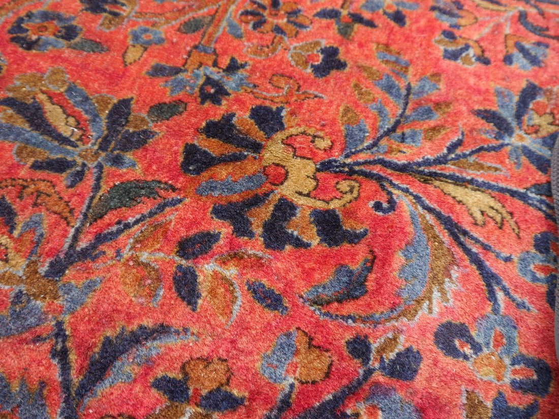 Kashan Persian Rugs — Hand-Knotted Mohtasham, Dabir & Manchester