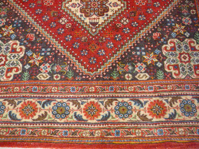 Abadeh rug hand knotted wool 4.8 x 3.2 ft / 147 x 98 cm