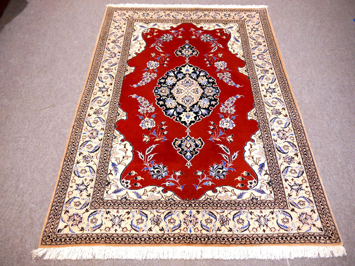 Nain rug 115 x 170 cm, 6la silk, red and navy medallion, 10774 – view 3