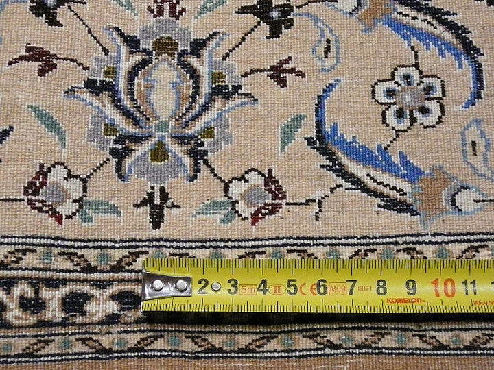 Nain rug 115 x 170 cm, 6la silk, red and navy medallion, 10774 – view 12