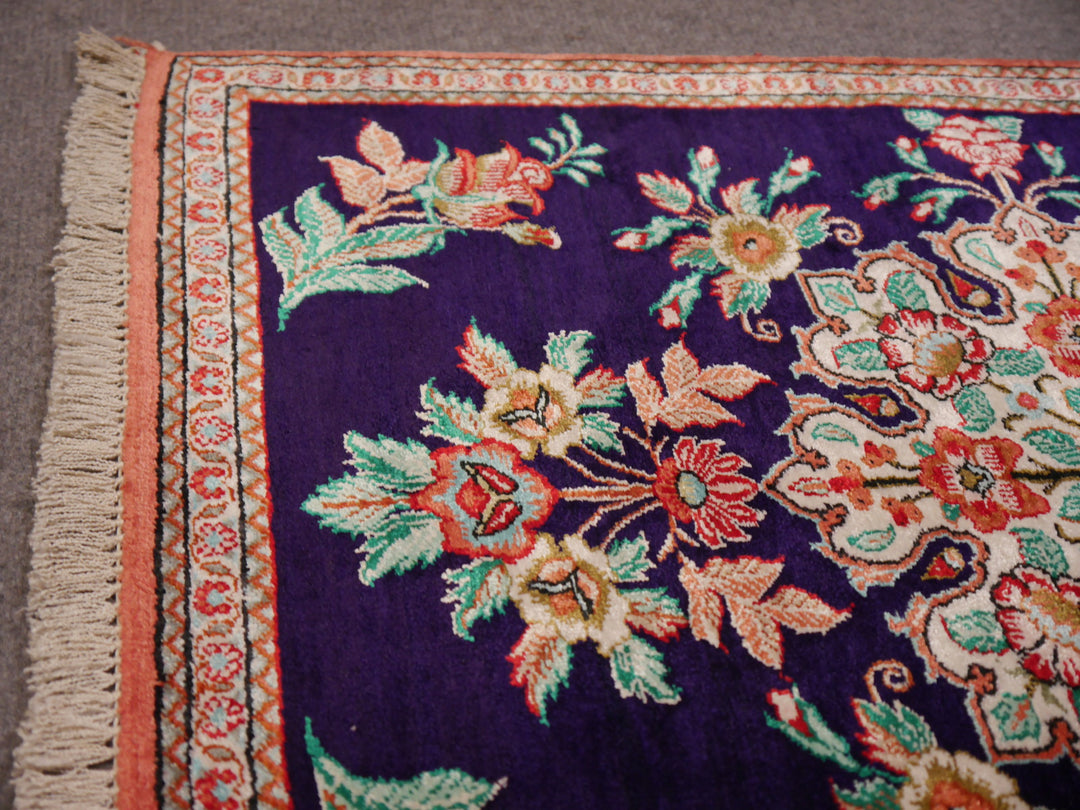 Tapis Ghom Soie Médaillon Bleu Indigo 79 × 56 cm | 13635