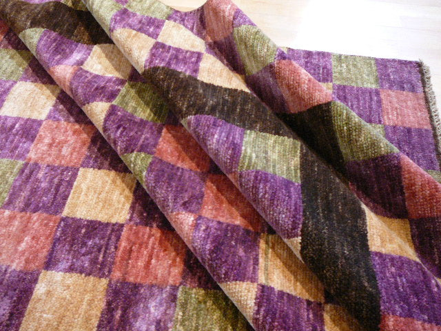 Loribaft checkerboard wool designer rug 13889 — detail 2