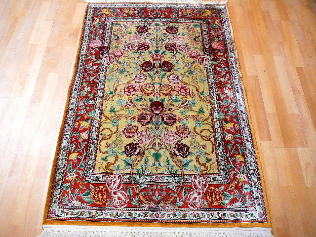 Qum pure silk rug - hand knotted 5.2 x 3.3 ft