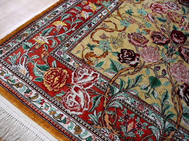 Qum pure silk rug - hand knotted 5.2 x 3.3 ft