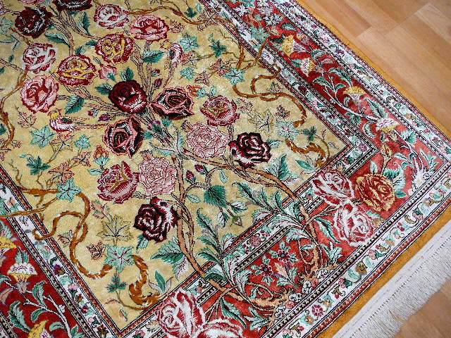 Qum pure silk rug - hand knotted 5.2 x 3.3 ft