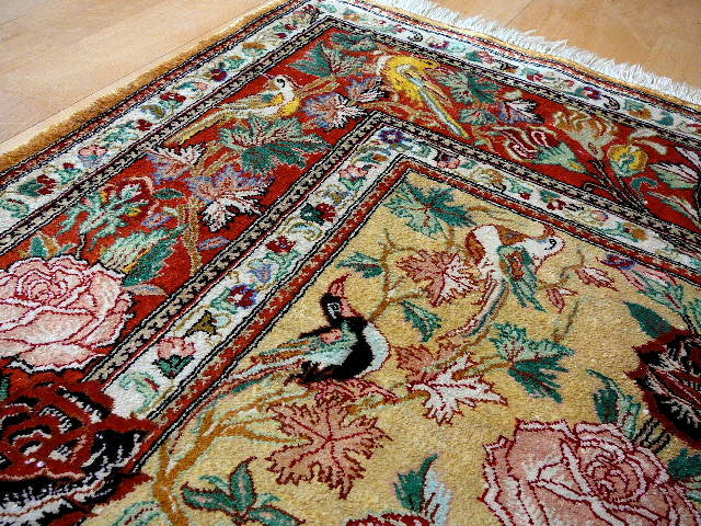 Qum pure silk rug - hand knotted 5.2 x 3.3 ft