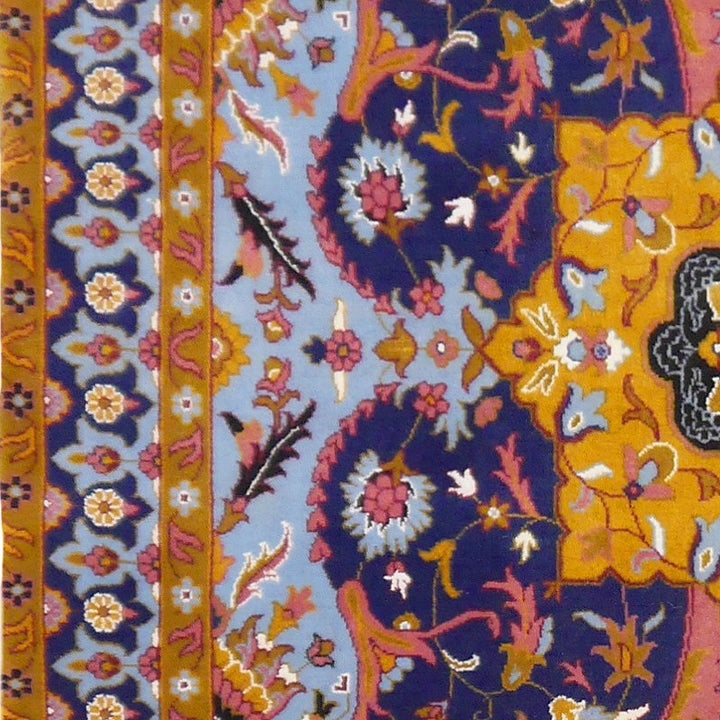 Rug with Petag Tabriz Design 6 x 4 ft hand-knotted