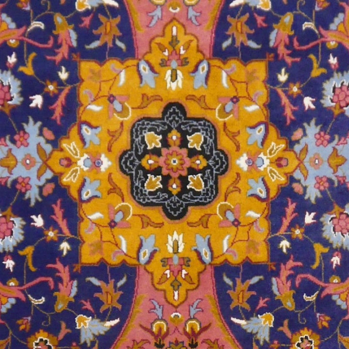 Rug with Petag Tabriz Design 6 x 4 ft hand-knotted