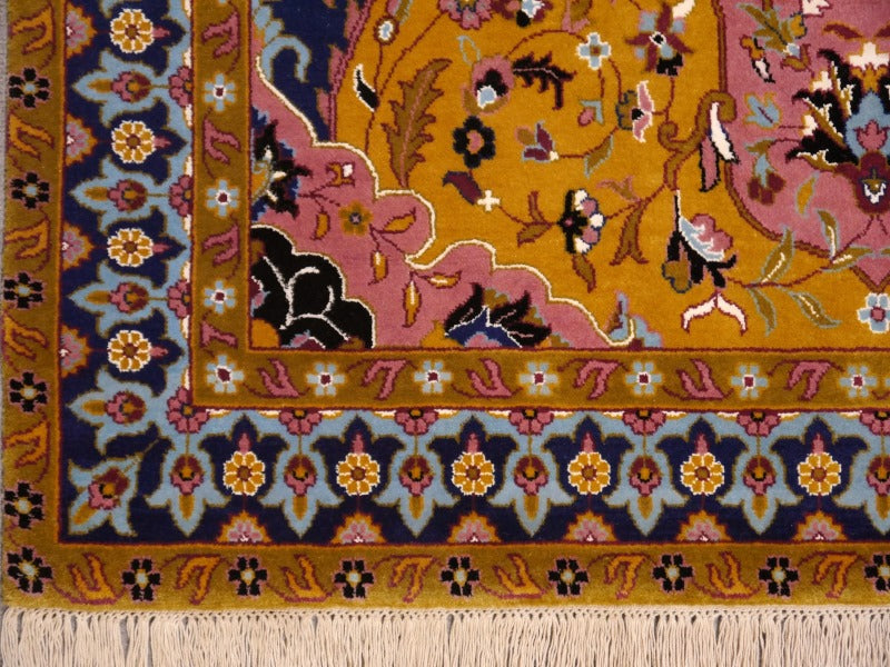 Rug with Petag Tabriz Design 6 x 4 ft hand-knotted