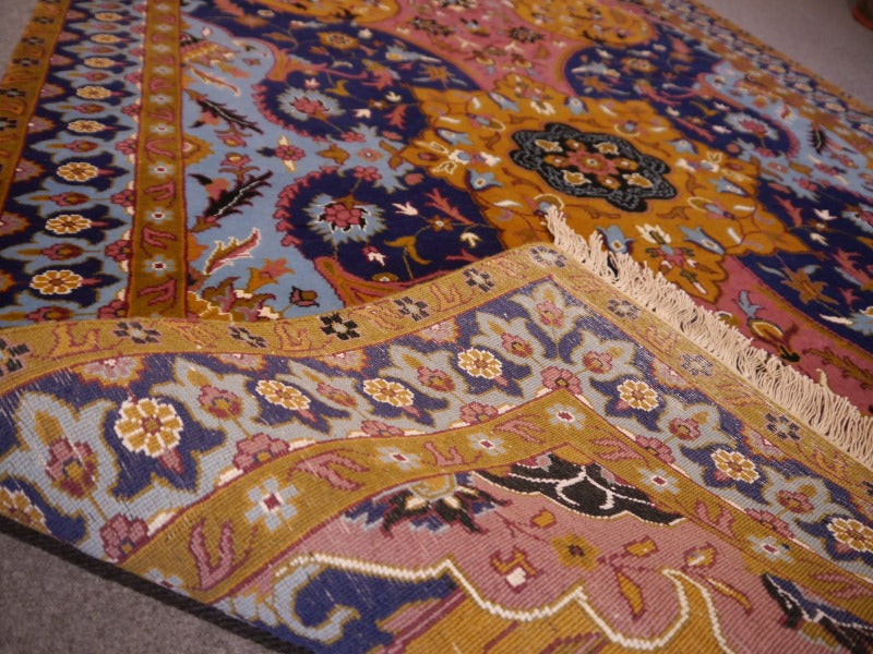 Rug with Petag Tabriz Design 6 x 4 ft hand-knotted
