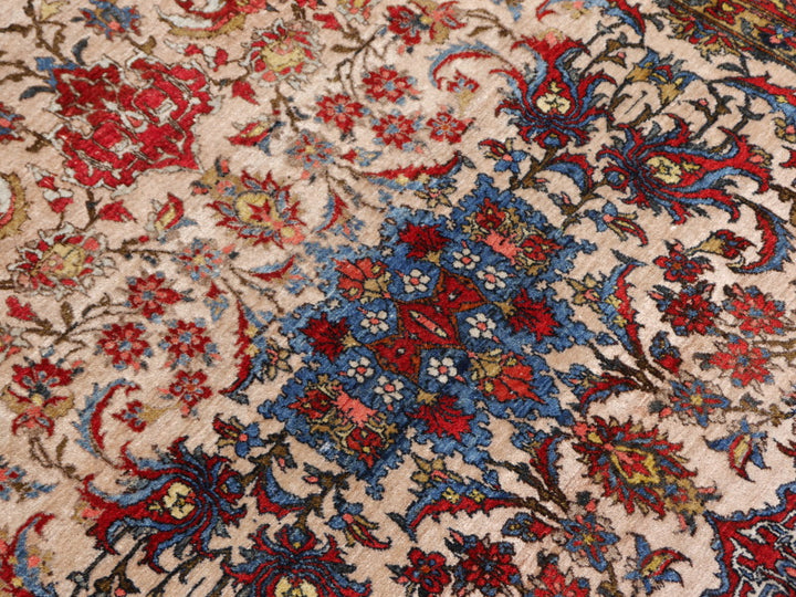Antique Isfahan Persian rug 14828 — detail 7
