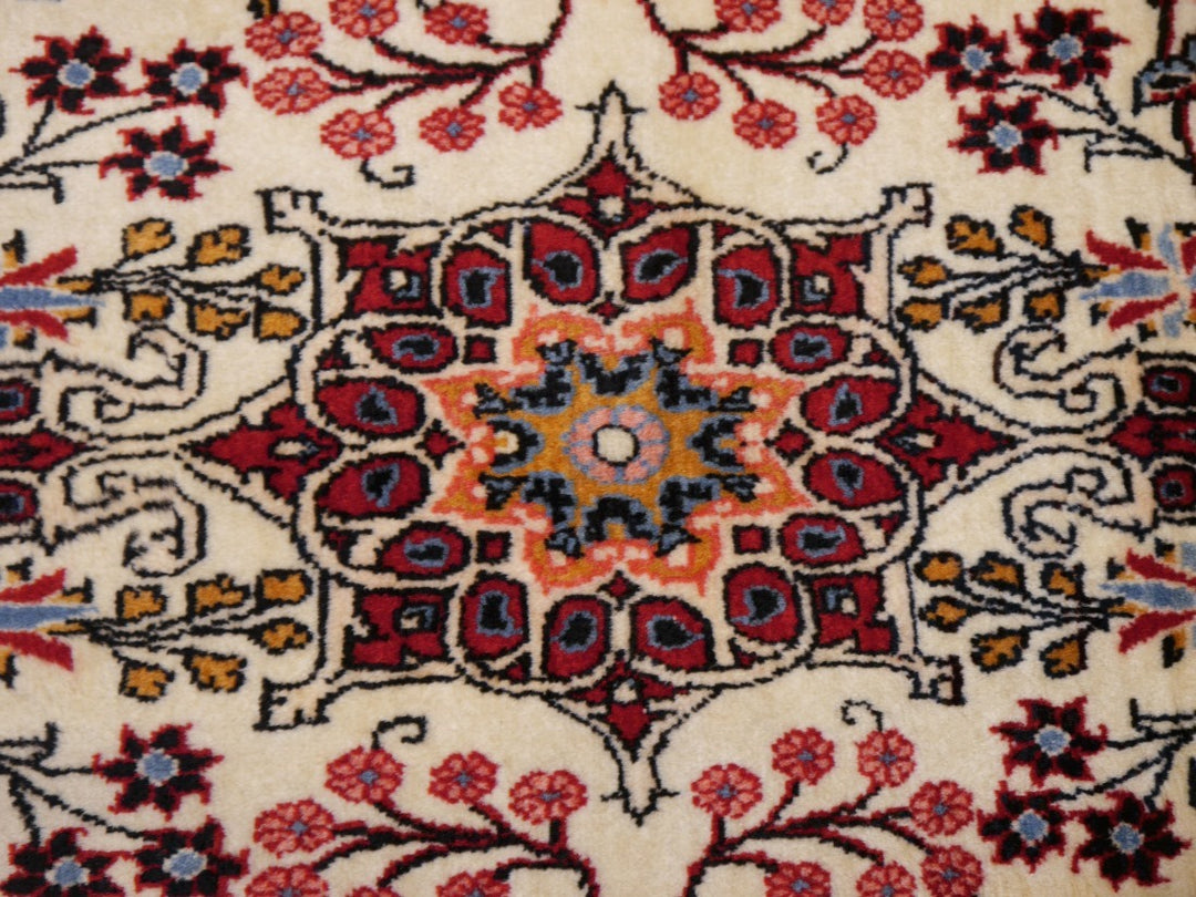 Fine hand-knotted Vintage Rose-Bidjar Persian rug, 3.7 x 2.5 ft, ivory field with blue border and rust medallion 13