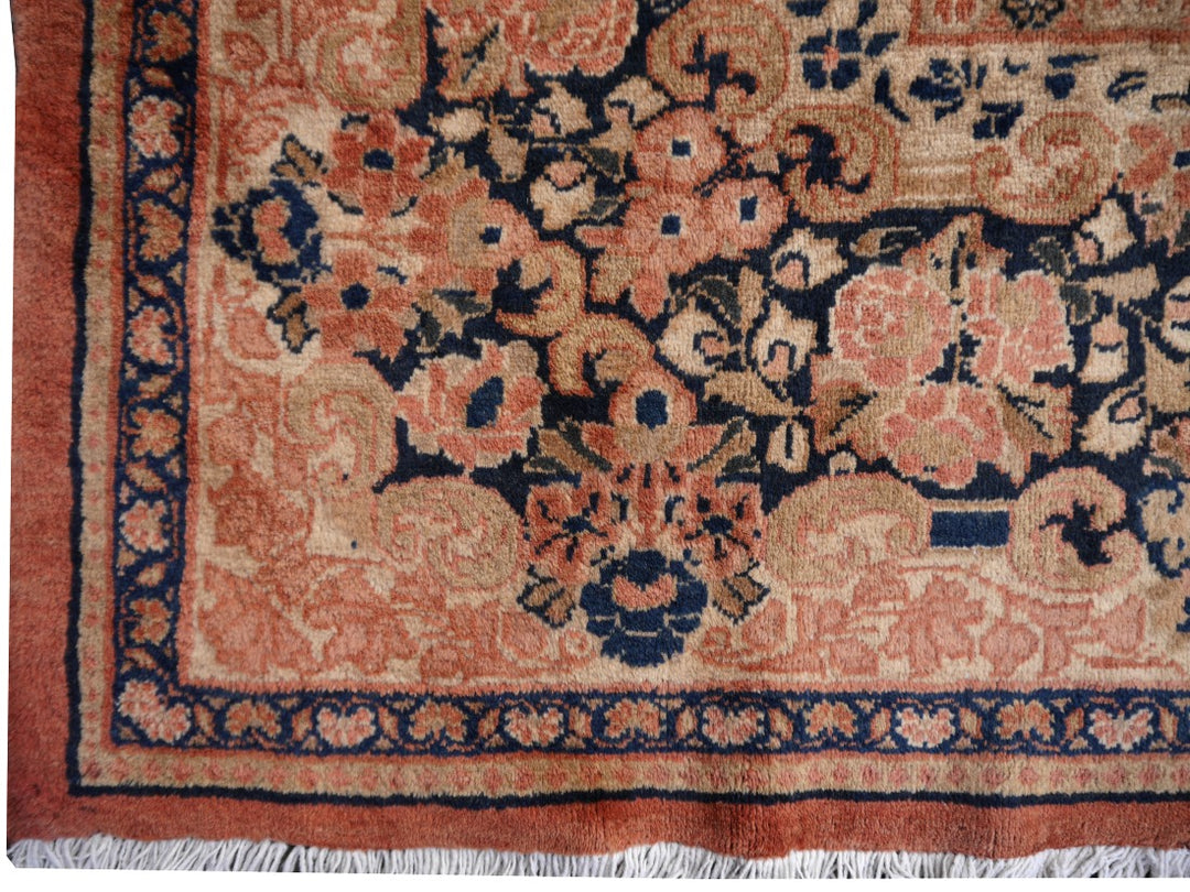 Mahal Persian Rug Oversized semi antique 18 x 13 ft 15053 (17.7 x 12.5 ft) Design: Traditional Mahal Sultanabad, Persian Oriental Rug
Mahal Persian Sarouk rug. Beautiful Sarouk in excellent condition. Good full pile condition, vibrant colors. Great area rug for a living or dining room, bedroom, entry or office.