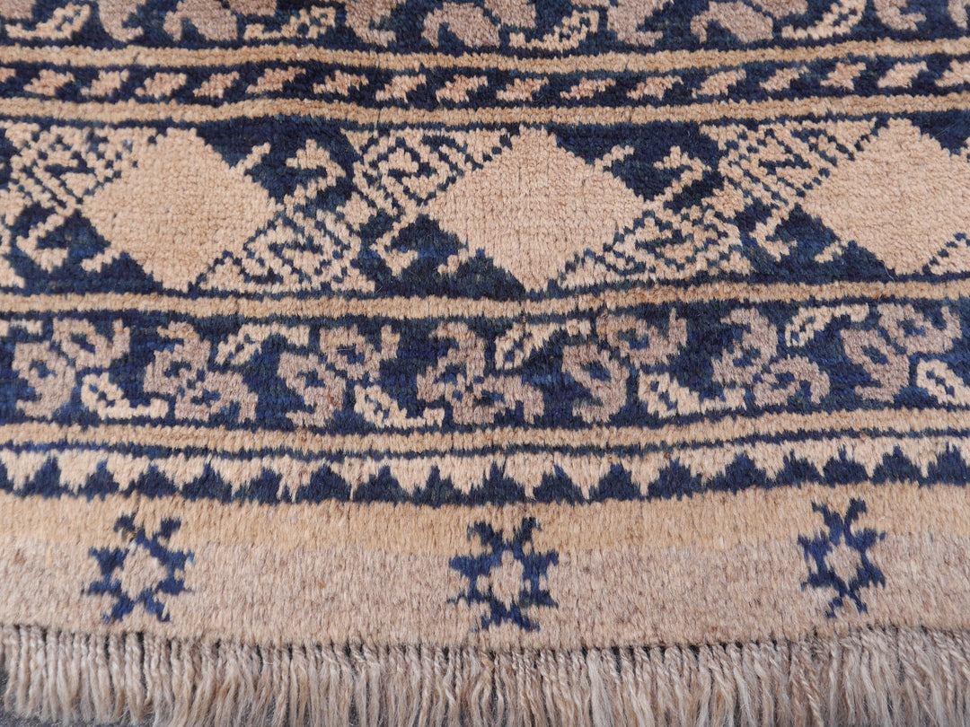 15105 Ersari Rug Afghan vintage 7.6 x 10 ft hand knotted wool