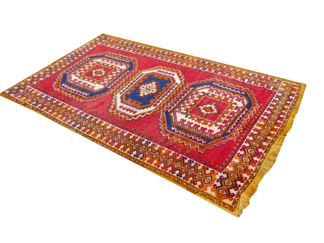 Vintage Taznakht – Detail Symbolsprache und Geometrie