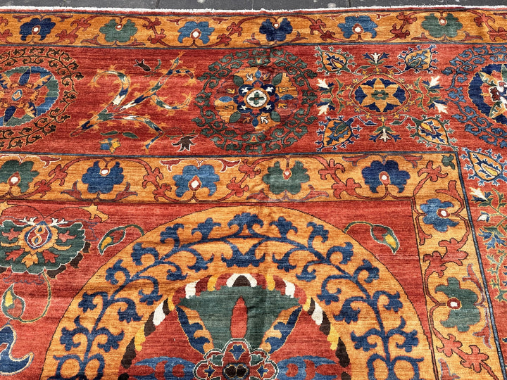 Palatial hand-knotted Rug Djoharian Collection 22x25 ft 750 x 650 cm Detail 01
