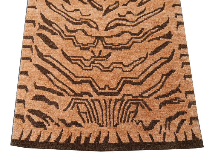 15686 Tibetan Tiger Rug 6 x 3 ft Biskuit Brown