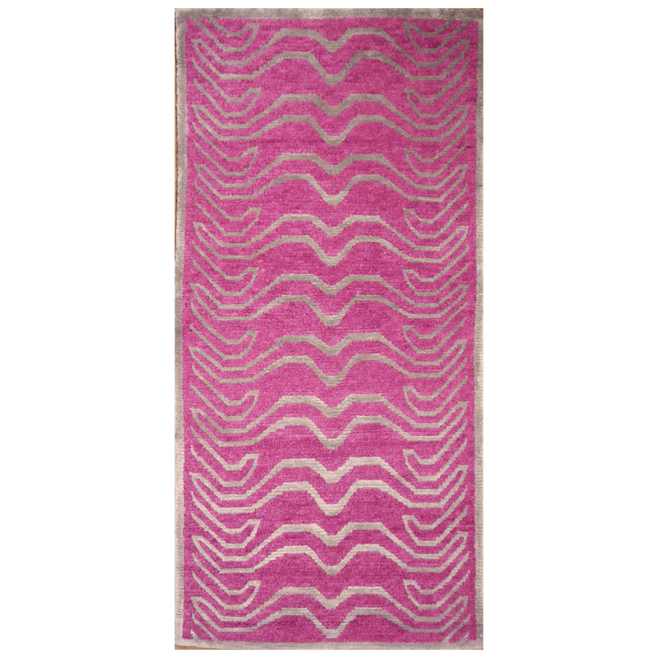 Pink Wool Tibetan Tiger Rug 6 x 3 ft Silver Silk 15695

Tibetan Tiger Rug 6 x 3 ft hand-knotted from pink wool and silver silk. Custom sizes and designs available. Djoharian Collection 15695