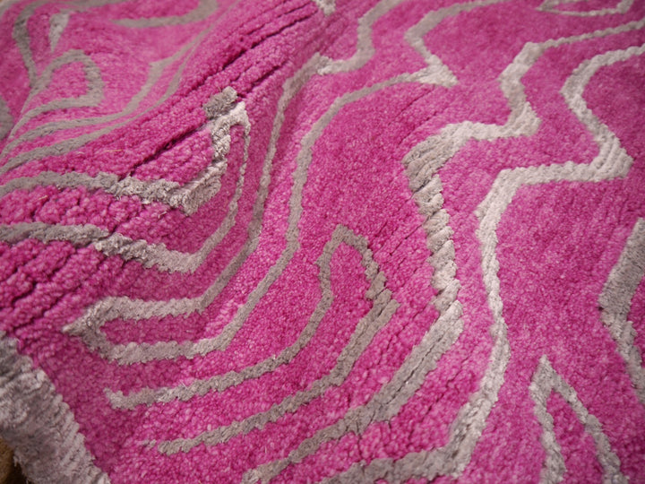 15695 Tibetan Tiger Rug 6 x 3 ft Pink Wool Silver Silk