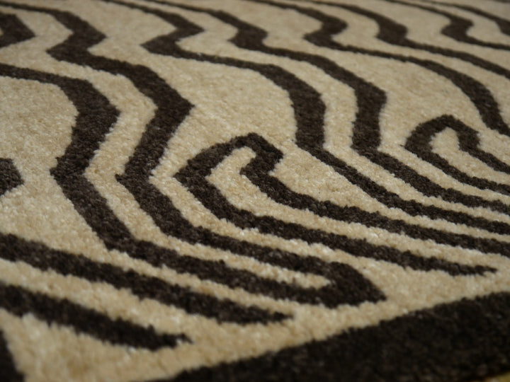 15696 Tibetan Tiger Rug 6 x 3 ft beige brown