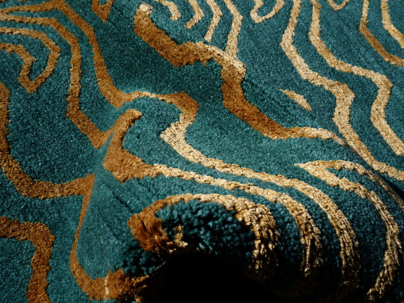 15701 Tibetan Tiger Rug 6 x 3 ft Emerald Wool Gold Silk
