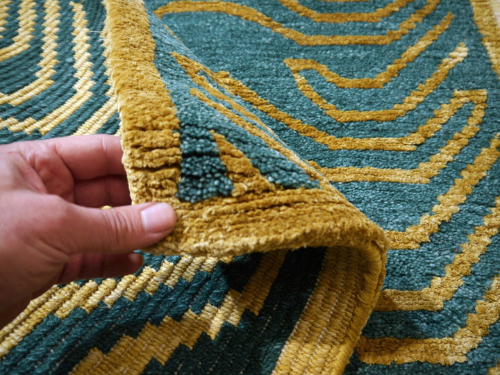 15701 Tibetan Tiger Rug 6 x 3 ft Emerald Wool Gold Silk