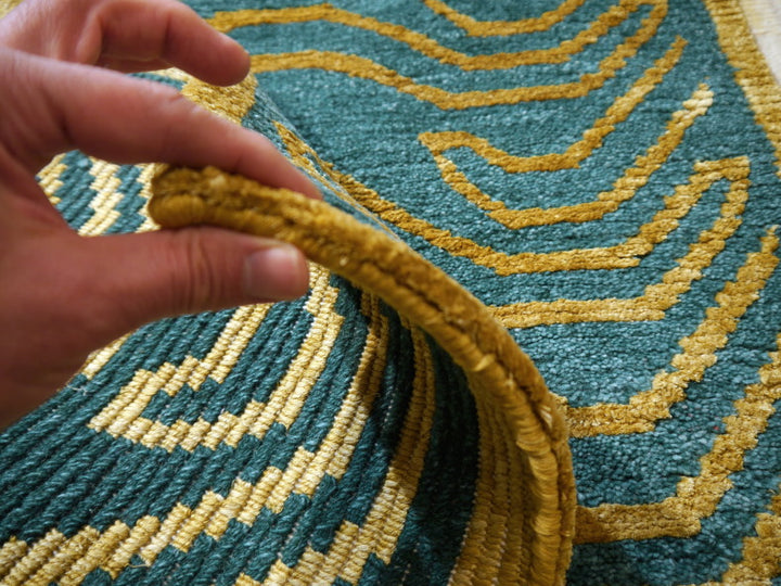 15701 Tibetan Tiger Rug 6 x 3 ft Emerald Wool Gold Silk