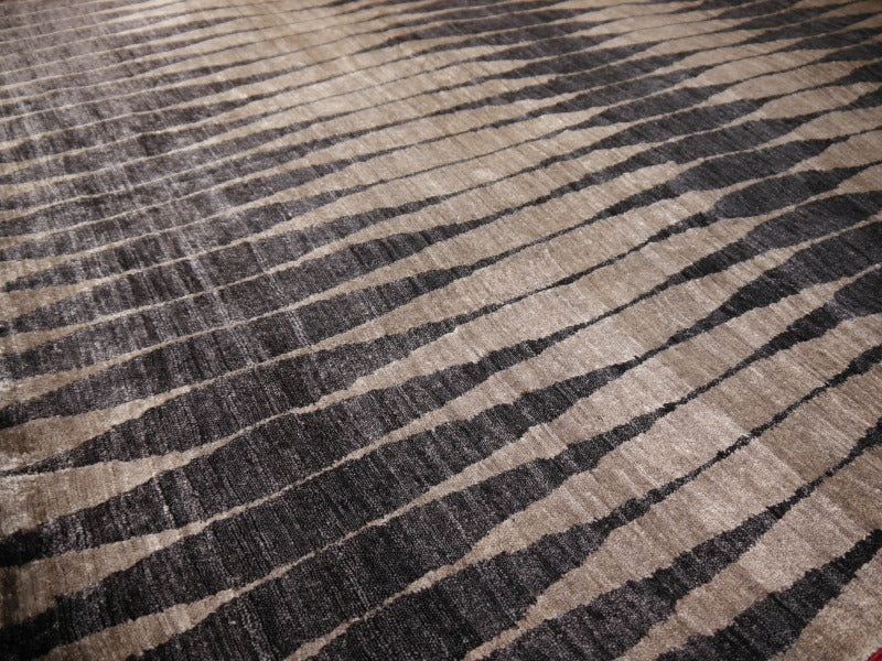 Mystique bamboo-silk designer rug 15751 — detail 1