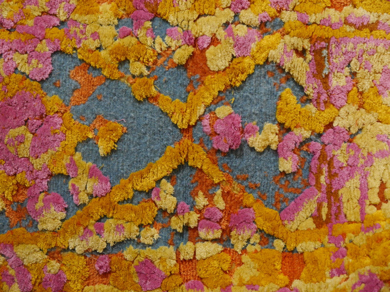 15975 Superior Luxury Rug Heriz, Contemporary Rug in Silk by Djoharian Design
