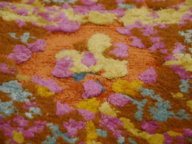 15975 Superior Luxury Rug Heriz, Contemporary Rug in Silk by Djoharian Design