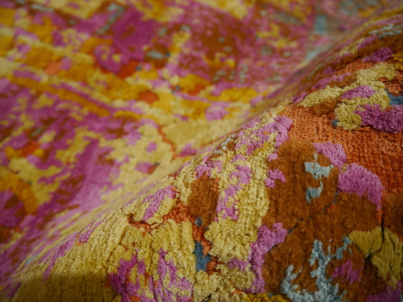 15975 Superior Luxury Rug Heriz, Contemporary Rug in Silk by Djoharian Design