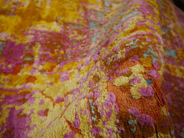 15975 Superior Luxury Rug Heriz, Contemporary Rug in Silk by Djoharian Design