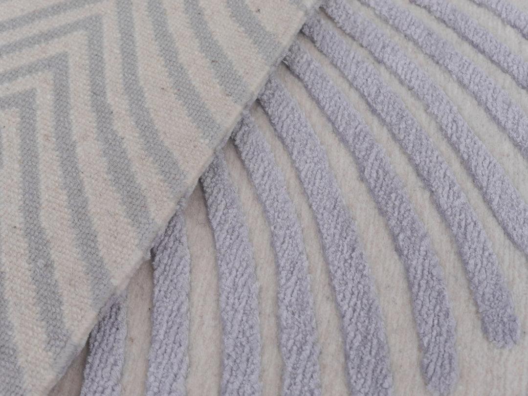 Zebra Art Deco Rug 4 × 6 ft (183 × 122 cm) Ivory Silver Silk | 16062