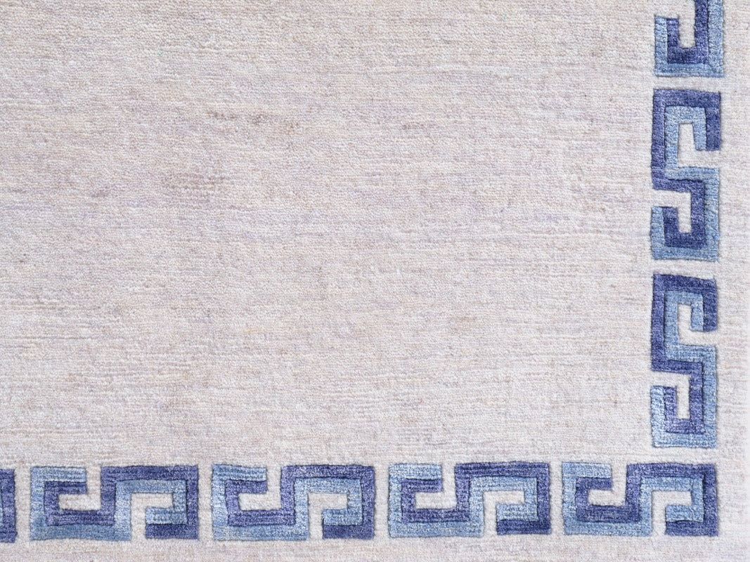 Dragon Rug China Design hand-knotted beige blue