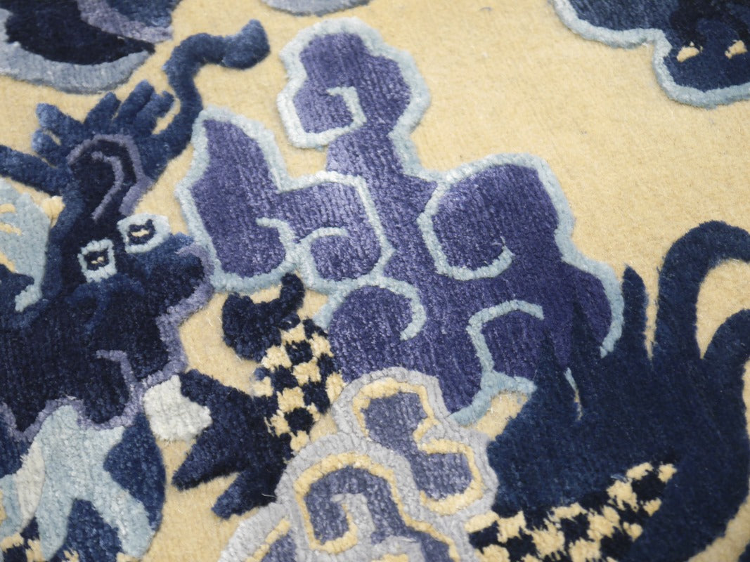 16190 Dragon Rug Imperial Silk China hand-knotted beige blue