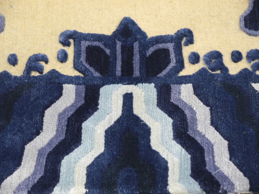 16190 Dragon Rug Imperial Silk China hand-knotted beige blue