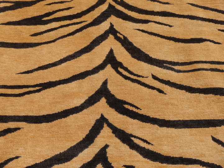 16230 Tiger Rug 11.3 x 8.1 ft hand-knotted