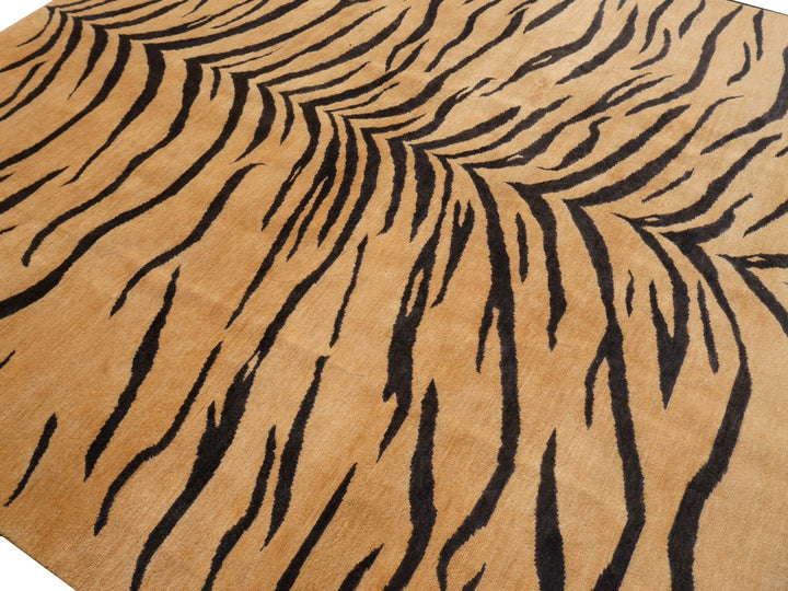 16230 Tiger Rug 11.3 x 8.1 ft hand-knotted