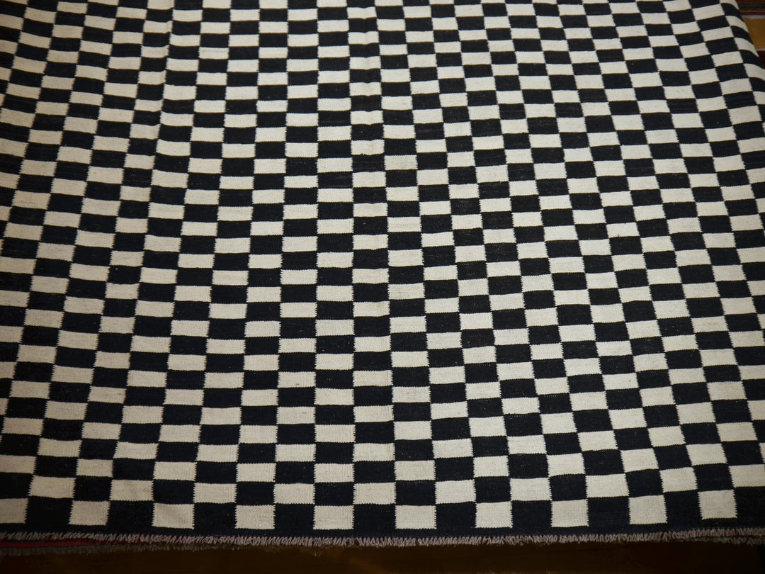 MAZANDARAN Kilim ROXANE Flatweave 15 x 12 ft Black Wool-White 16427