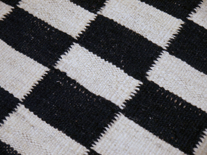 MAZANDARAN Kilim ROXANE Flatweave 15 x 12 ft Black Wool-White 16427