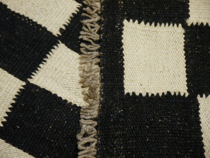 MAZANDARAN Kilim ROXANE Flatweave 15 x 12 ft Black Wool-White 16427