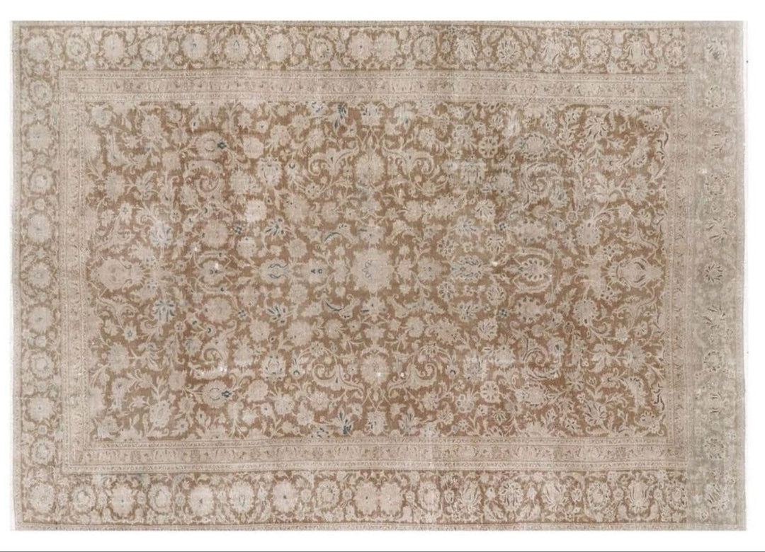 Vintage Rug Brown Muted 9 x 13 ft hand-knotted