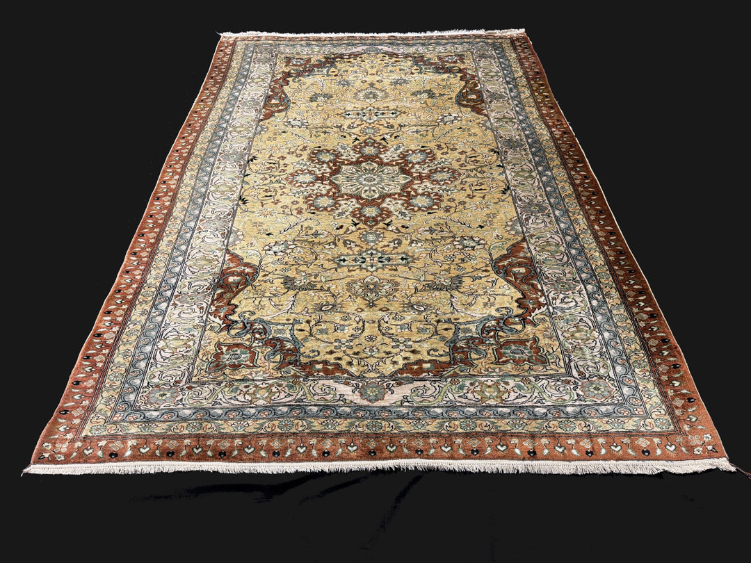 Tapis en soie Hereke Médaillon Or 170 × 122 cm | 16600