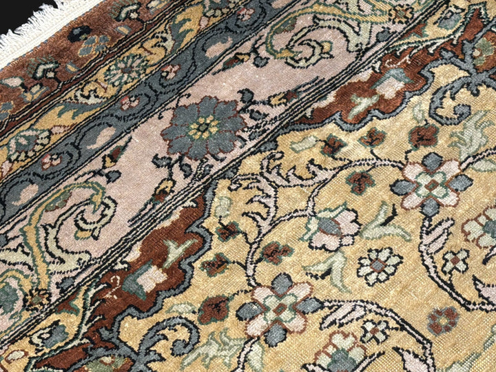 Tapis en soie Hereke Médaillon Or 170 × 122 cm | 16600