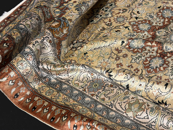 Tapis en soie Hereke Médaillon Or 170 × 122 cm | 16600