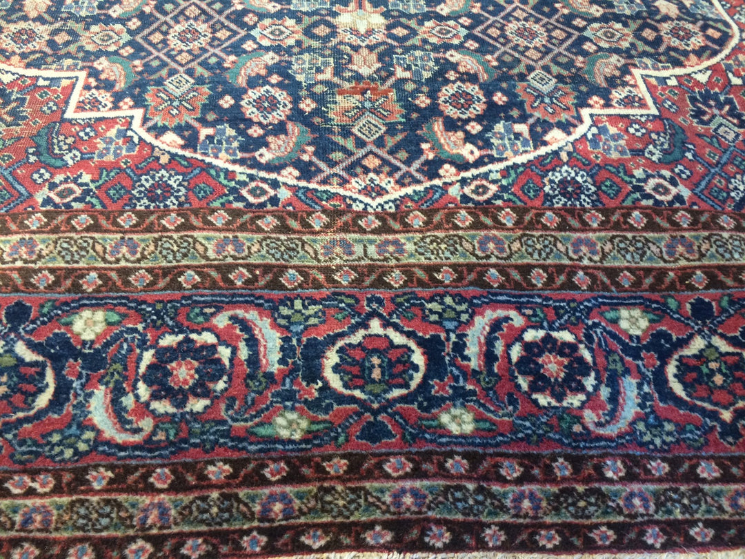 Tabriz Muted Vintage Rug 7.6 x 11 ft living or dining room area