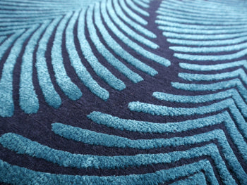 Zebra wool and silk rug, blue and turquoise – 163 × 93 cm | 16064 – detail 4