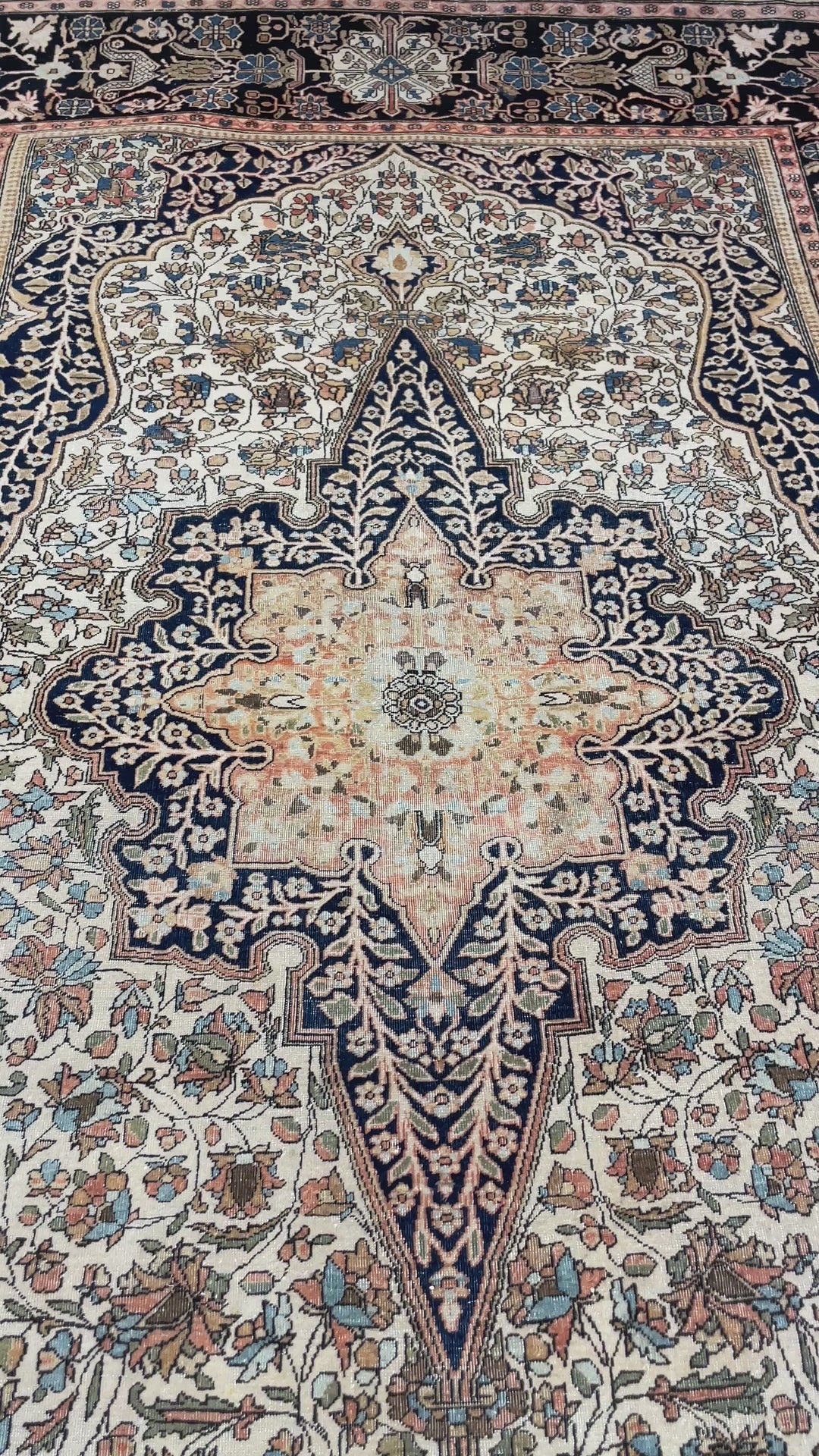 Antique Mohtasham Kashan Collector Rug 7 × 4 ft (208 × 135 cm) | 13931