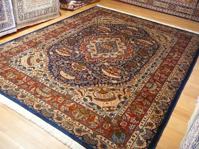 Kashmar Room Size Rug 11 x 8 ft Vintage Persian Vase Carpet Blue Beige Brown
