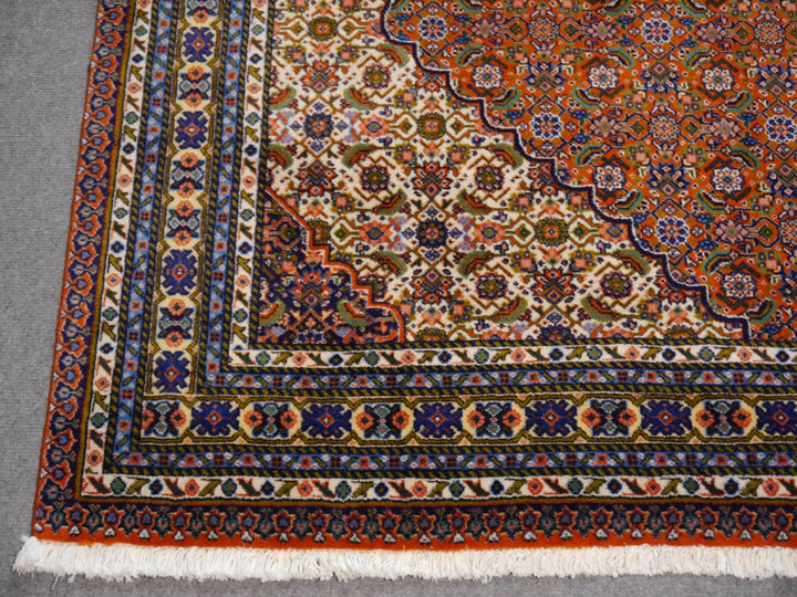 Vintage Tabriz 50 Raj Mahi Rug 4.9 × 6.9 ft (211 × 150 cm) Rust Navy Ivory | 14096
